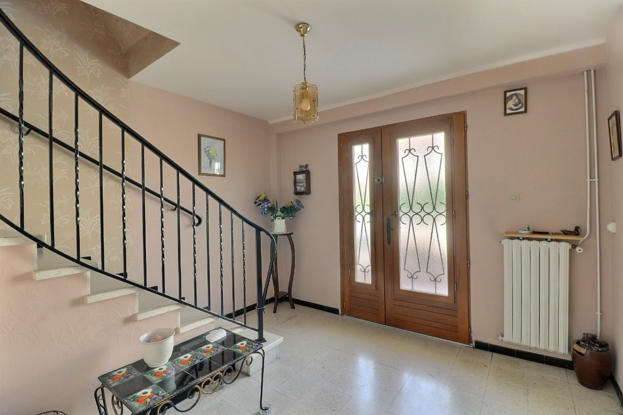 MAISON 4 pièces de 110m2 - 34400 LUNEL - Image 2