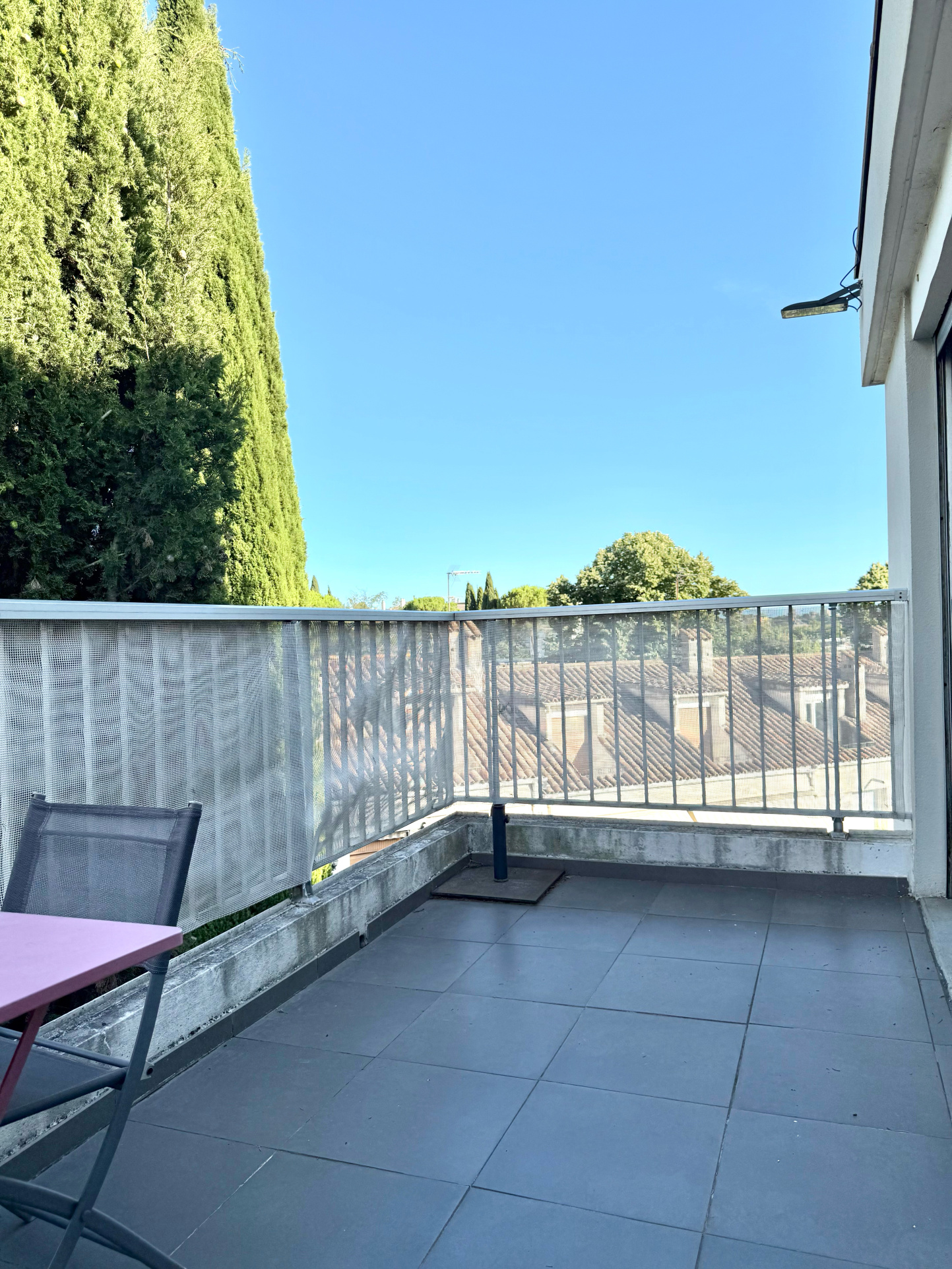 T2 41,27m2 avec terrasse et garage - Image 1