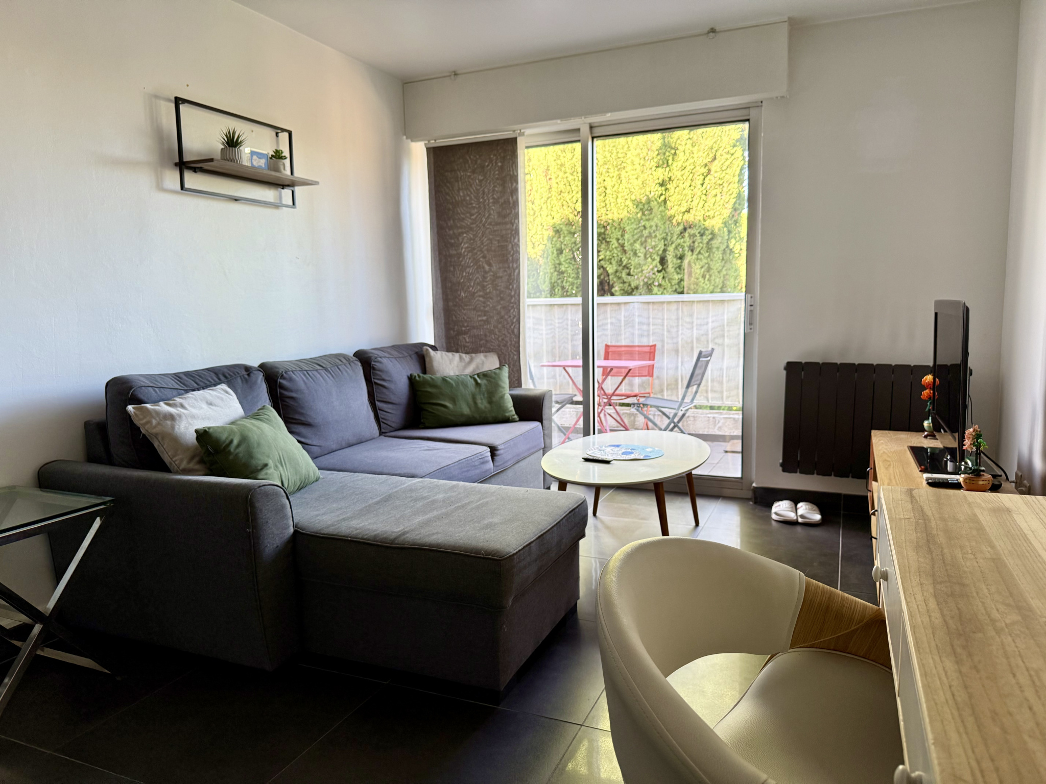 T2 41,27m2 avec terrasse et garage - Image 3