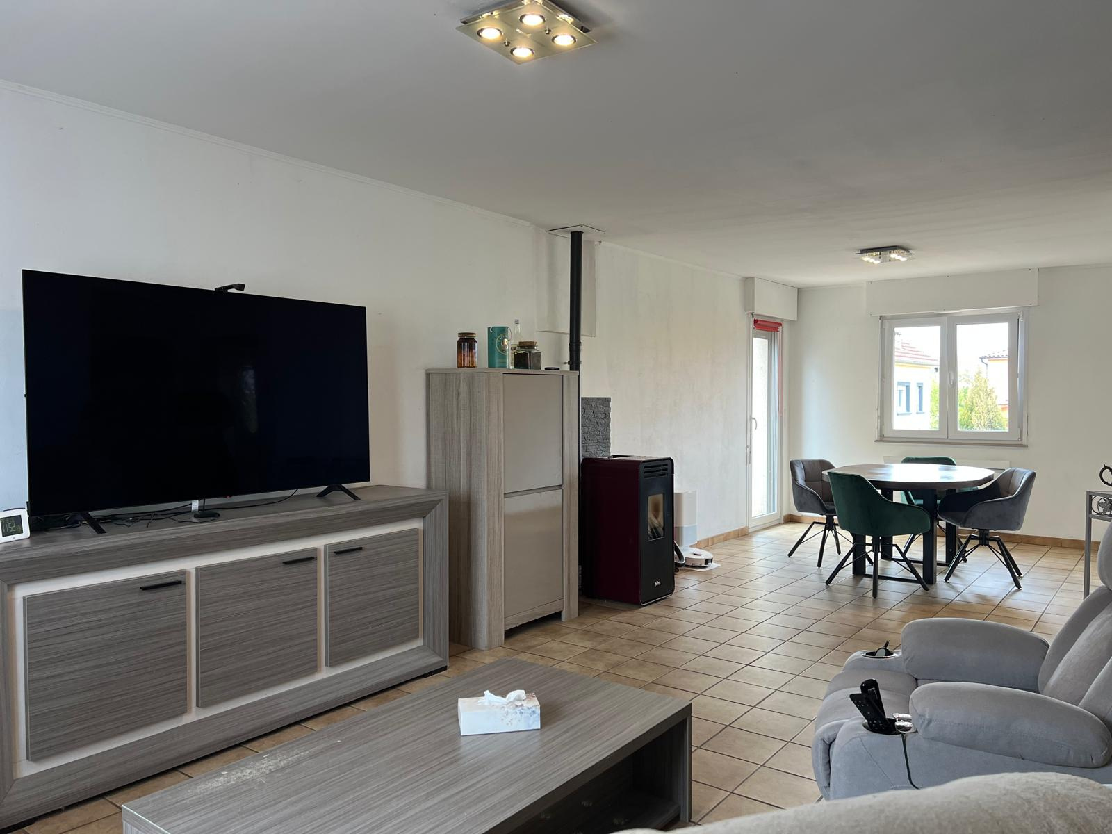 Mondelange   Ensemble immobilier 189 m2   Investisseur / Grande famille   Jardin, terrasse, double garage