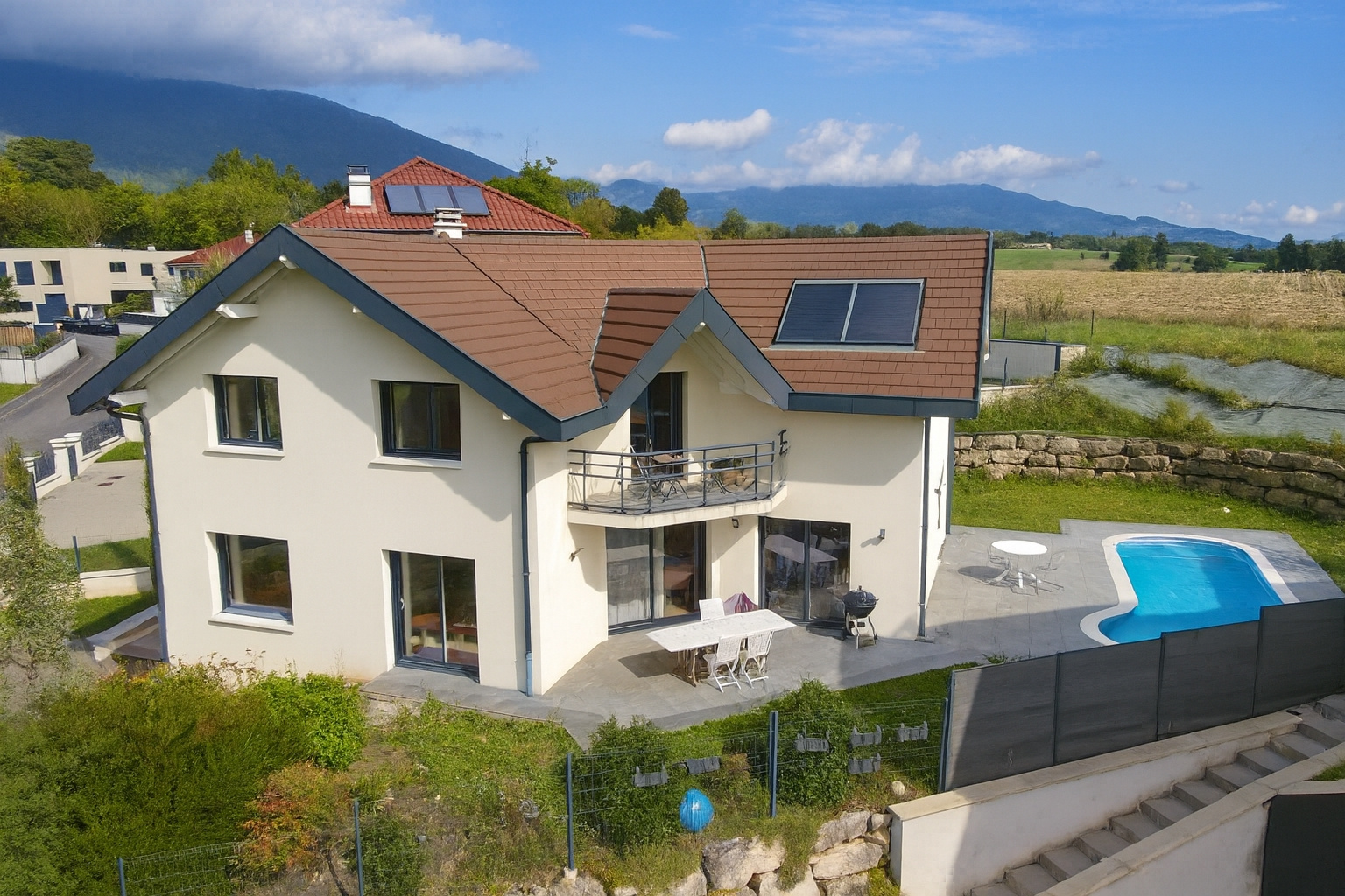 Maison 6 Pièces 280 m2